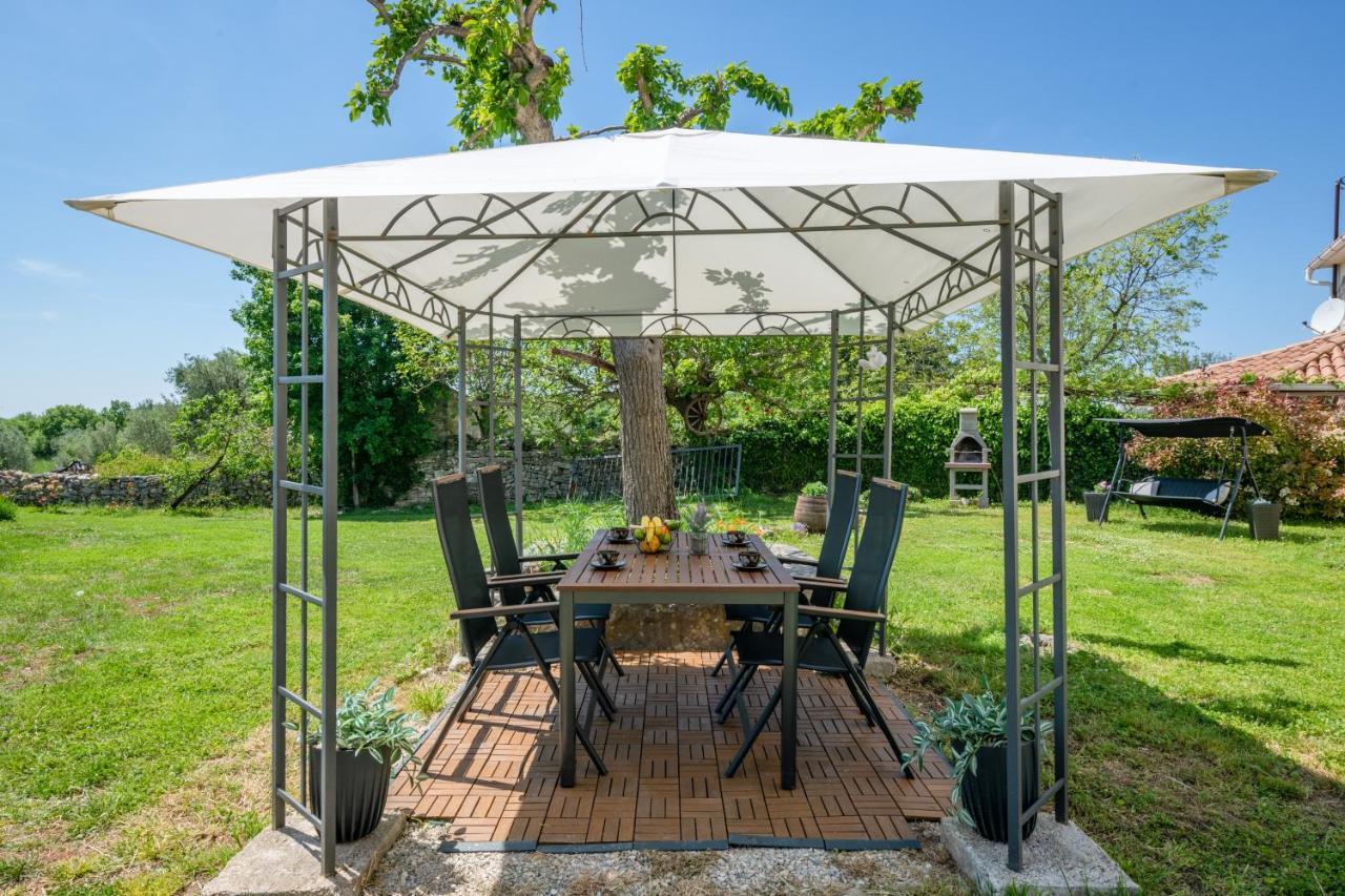 Holiday Home Dide Kanfanar Eksteriør billede